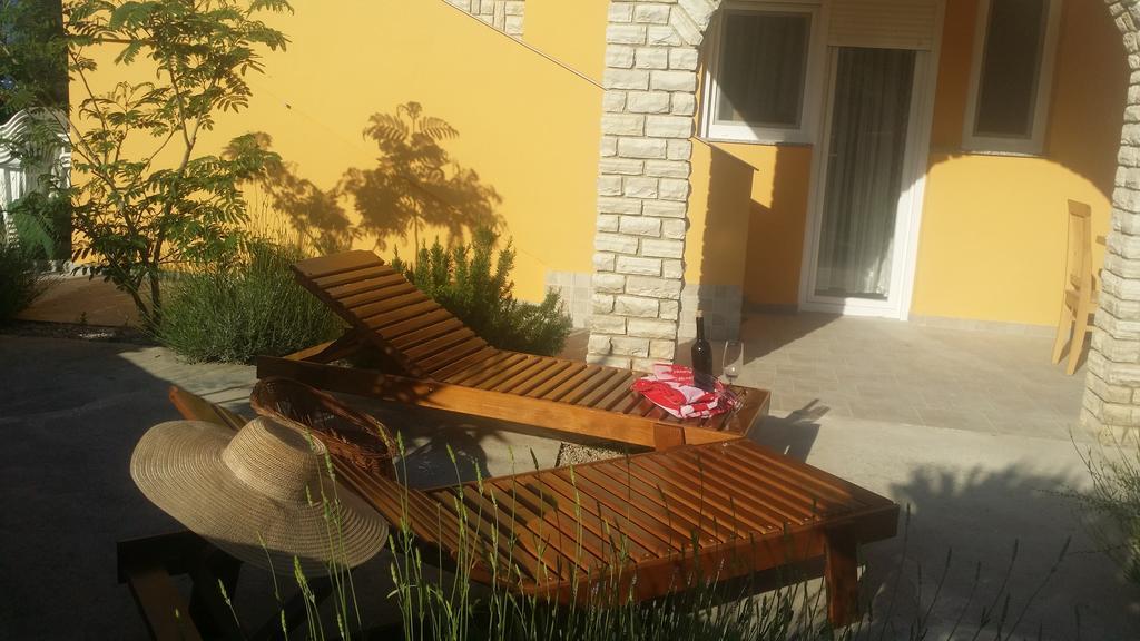 Vila Kuca Za Odmor Vugica Polje  Exteriér fotografie